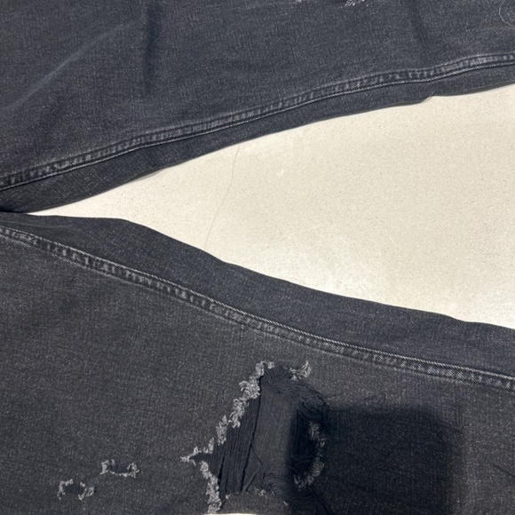 Abercrombie Jeans - Picture 2 of 3
